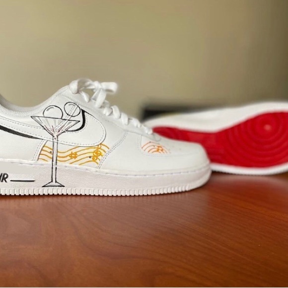 Valentines Jessica Rabbit Custom Air Force One - Picture 3 of 3